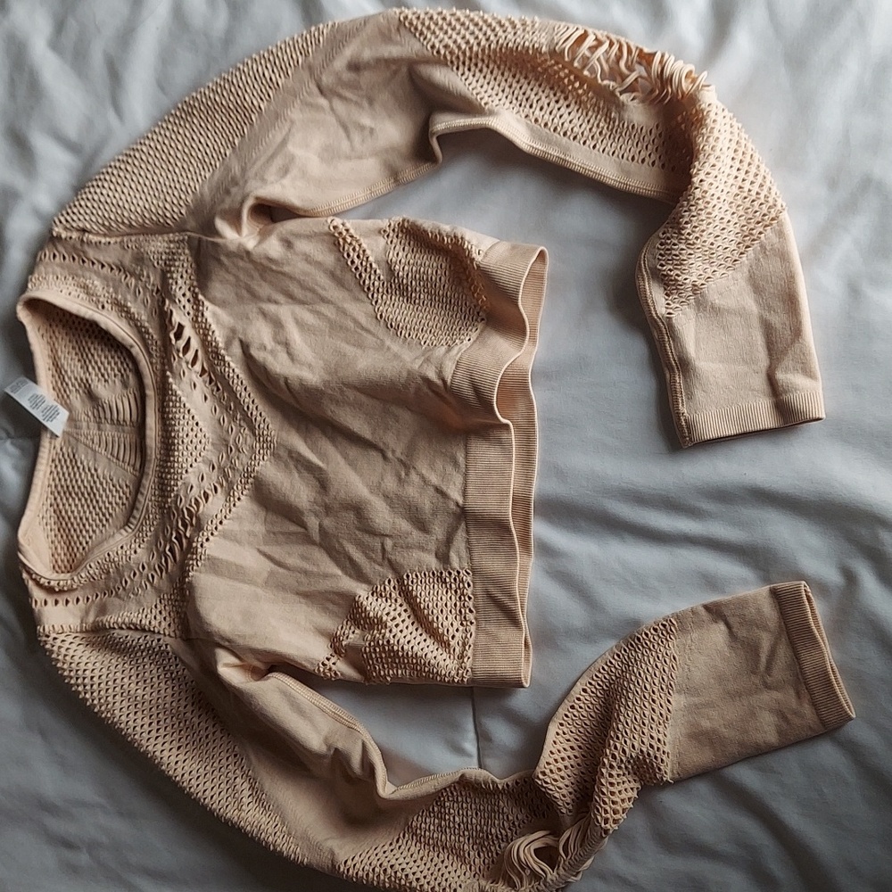 Alo siren crop long sleeve